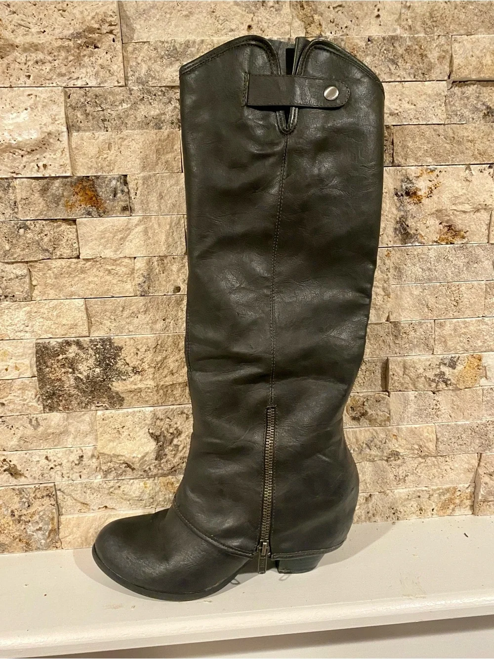 Fergus Women’s Tall Black Knee-High Riding Boots, Slouchy, size 9